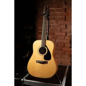 Yamaha FG301B Акустическая гитара (Б/У).