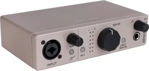 Arturia MiniFuse 1 Champagne USB аудио интерфейс.