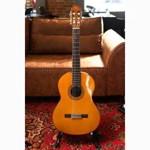 Yamaha C40 Гитара классичекская Б\у.