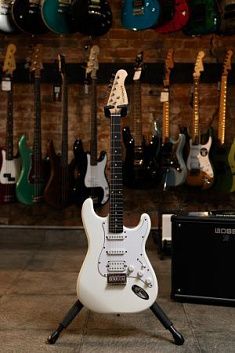 Rockdale Stars HT HSS White Электрогитара (Б/У)