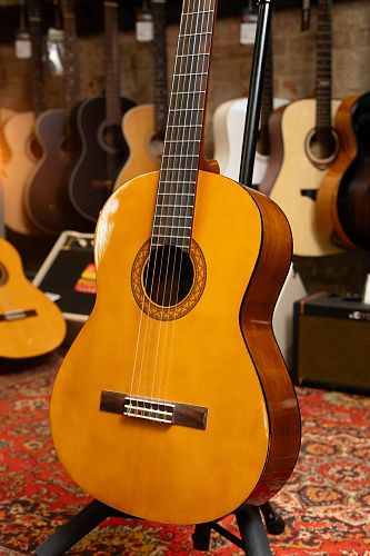 Yamaha C40 Классическая гитара Б/У